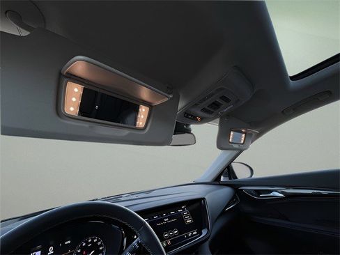 Certified 2022 Buick Envision Essence w/ Technology Package I image 22