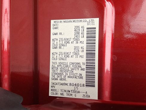 Certified 2021 Nissan Rogue S image 25