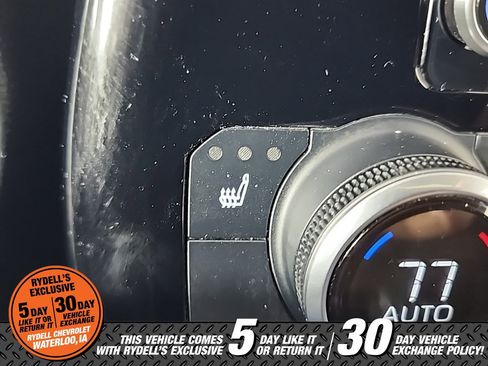 Used 2022 Toyota Highlander XLE image 36