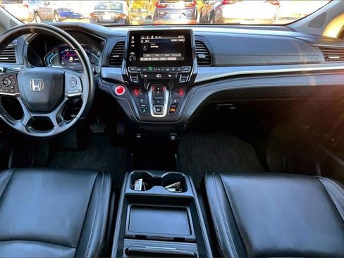 Used 2023 Honda Odyssey EX-L image 18