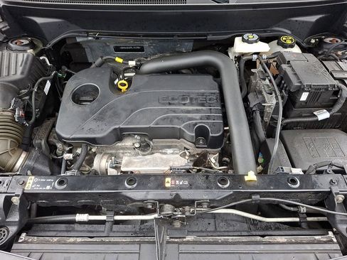 Used 2024 Chevrolet Equinox LT image 28