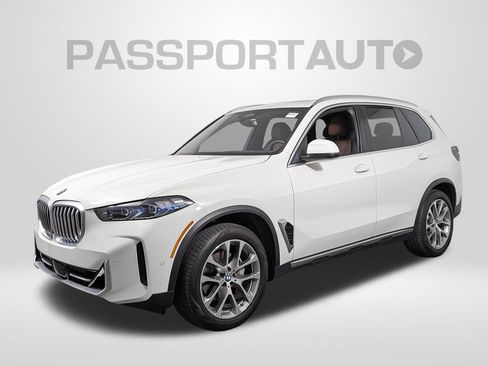Used 2025 BMW X5 xDrive40i w/ Premium Package AWD/4WD image 1