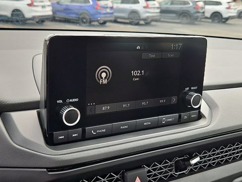 Used 2023 Honda Accord EX image 17