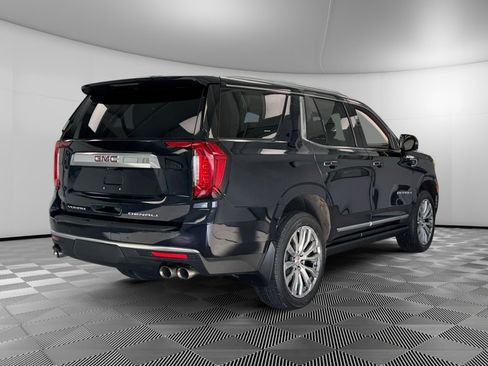 Used 2021 GMC Yukon Denali w/ Denali Premium Package image 8