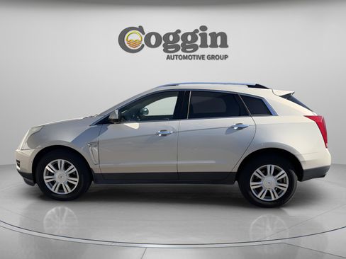 Used 2016 Cadillac SRX Luxury w/ Driver Awareness Package image 2