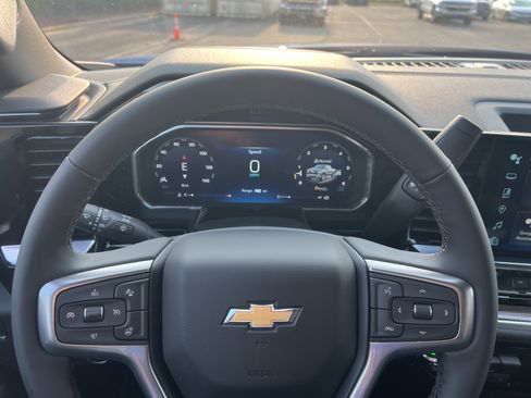 New 2026 Chevrolet Silverado 1500 LT w/ All Star Edition Plus image 6