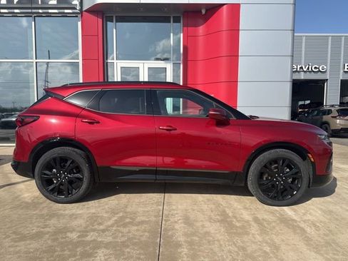 Used 2019 Chevrolet Blazer RS image 3