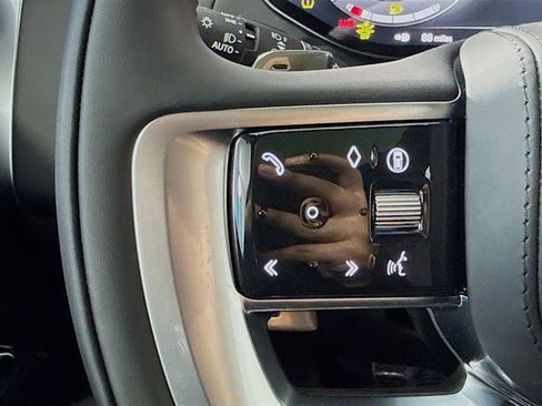 New 2026 Land Rover Range Rover SE image 12