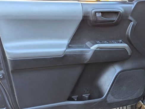 Used 2021 Toyota Tacoma SR5 image 5