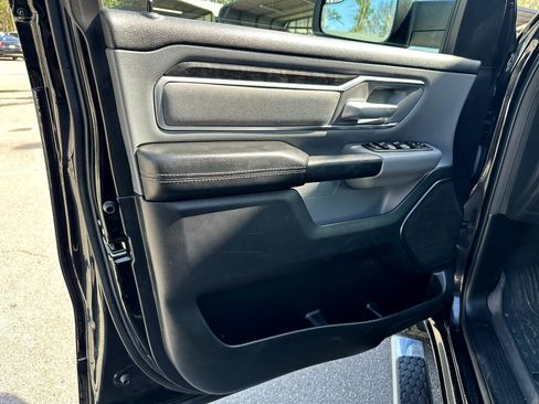 Used 2021 RAM 1500 Big Horn image 24