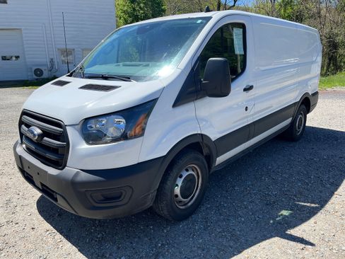 Used 2020 Ford Transit 150 Low Roof RWD image 18
