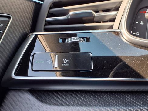 New 2026 Audi Q8 Prestige image 24