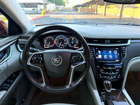 Used 2013 Cadillac XTS Platinum image 26