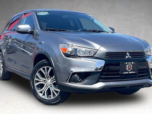 Used 2017 Mitsubishi Outlander Sport ES FWD image 2