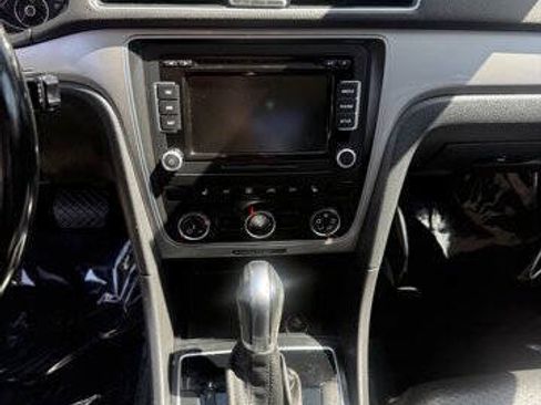 Used 2014 Volkswagen Passat 1.8T S FWD image 14