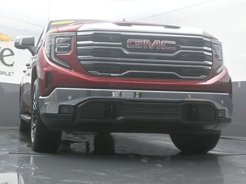 Used 2024 GMC Sierra 1500 SLT w/ SLT Premium Plus Package AWD/4WD image 3
