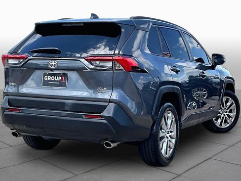 Used 2021 Toyota RAV4 XLE Premium AWD/4WD image 13