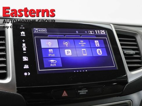 Used 2018 Honda Pilot EX image 17