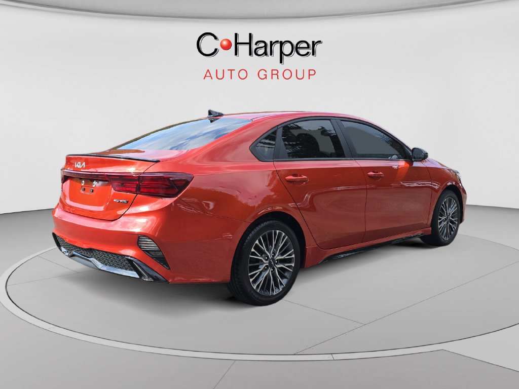Used 2022 Kia Forte GT-Line w/ GT-Line Technology Package FWD image 3