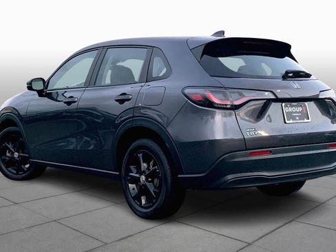 Used 2025 Honda HR-V LX image 11