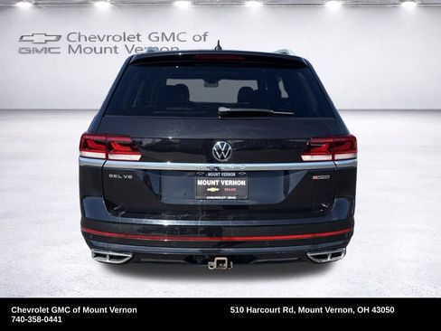 Used 2021 Volkswagen Atlas SEL R-Line image 4