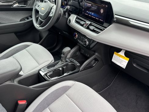 New 2026 Chevrolet TrailBlazer LT w/ Driver Confidence Package image 16