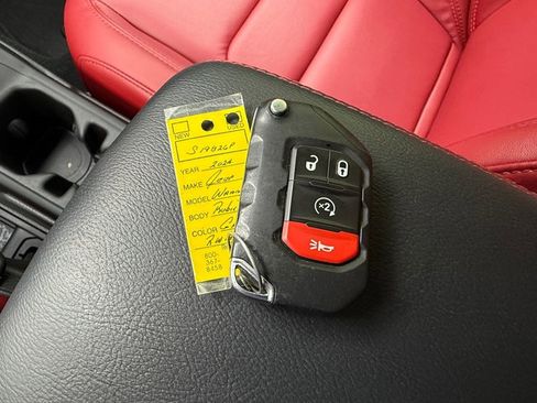 Used 2024 Jeep Wrangler Unlimited Rubicon 392 AWD/4WD image 31