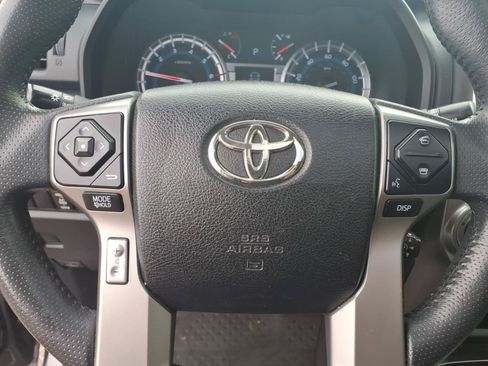 Used 2017 Toyota 4Runner SR5 Premium RWD image 15
