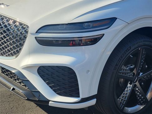 New 2025 Genesis GV70 3.5T Sport w/ Sport Advanced Package image 10