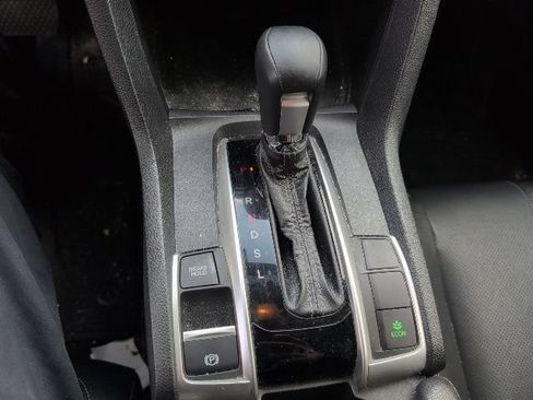 Used 2018 Honda Civic EX-L image 17