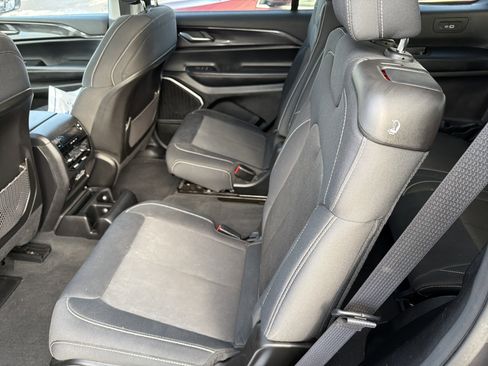 Used 2022 Jeep Grand Cherokee L Laredo w/ Luxury Tech Group I image 24