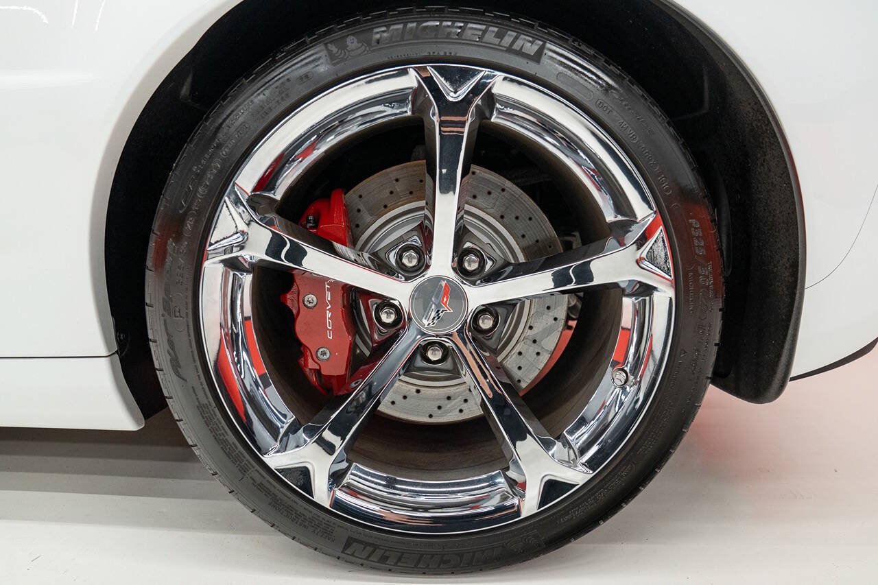 Used 2013 Chevrolet Corvette Grand Sport w/ 4LT Preferred Equipment Group RWD image 35