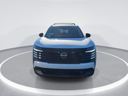 New 2026 Nissan Kicks SR w/ SR Premium Package AWD/4WD image 3