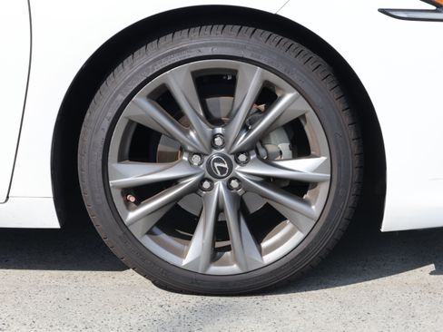 Used 2020 Lexus ES 350 F Sport w/ Accessory Package 2 FWD image 11