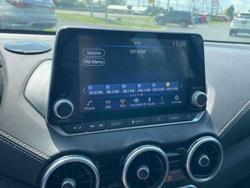 Used 2021 Nissan Sentra SV FWD image 18