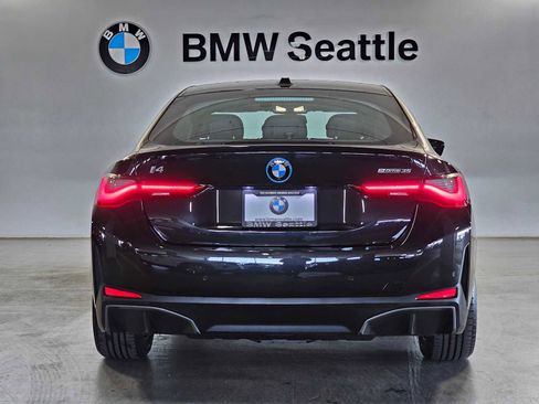 Used 2023 BMW i4 eDrive35 RWD image 5