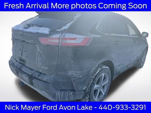 Used 2023 Ford Edge SEL w/ Convenience Package image 6