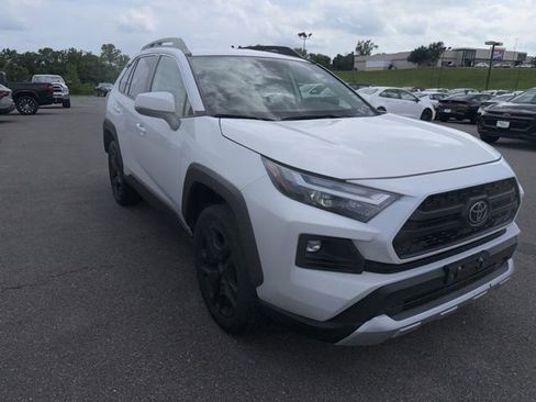 Used 2024 Toyota RAV4 Adventure AWD/4WD image 6