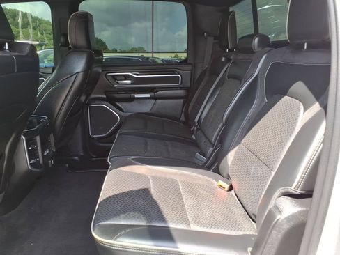 Used 2022 RAM 1500 Laramie AWD/4WD image 13