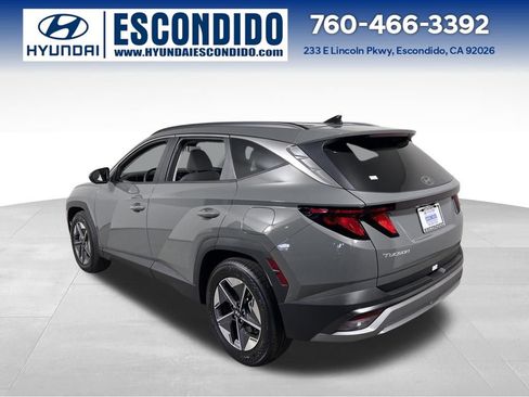 New 2026 Hyundai Tucson SEL image 3