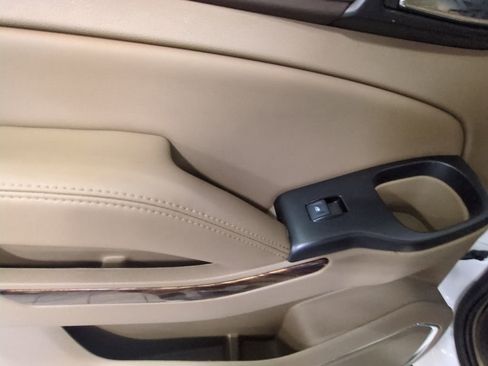 Used 2019 GMC Yukon XL SLT w/ Premium Edition image 23