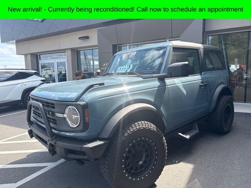 Used 2022 Ford Bronco 2-Door AWD/4WD image 1