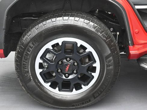 Used 2025 Toyota 4Runner TRD Off-Road Premium w/ Tow Technology Package AWD/4WD image 34