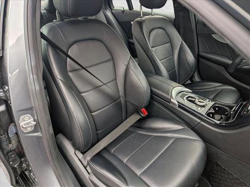 Used 2018 Mercedes-Benz C 300 Sedan image 21