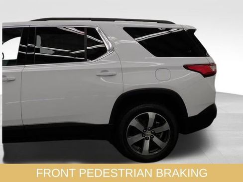 Used 2020 Chevrolet Traverse LT w/ LT Premium Package image 22
