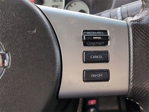 Used 2017 Nissan Frontier PRO-4X w/ Pro-4x Luxury Package image 28