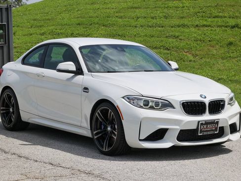 Used 2017 BMW M2 RWD image 16