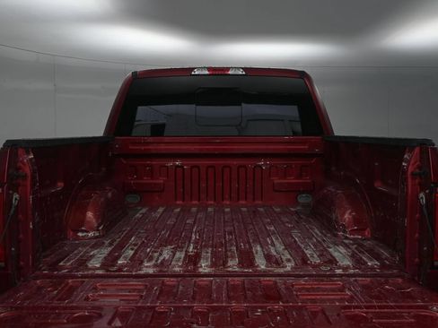 Used 2018 Ford F150 XLT w/ Equipment Group 302A Luxury AWD/4WD image 16