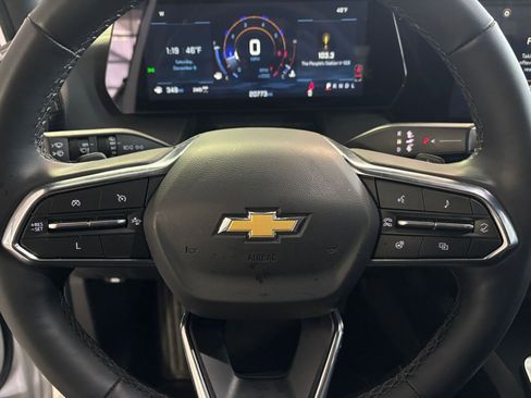 Used 2025 Chevrolet Equinox LT image 31