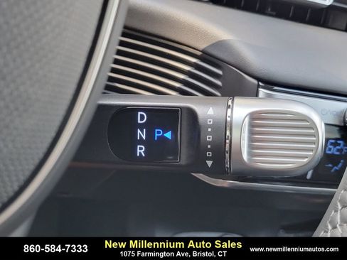 Used 2024 Hyundai Ioniq 5 Limited image 26